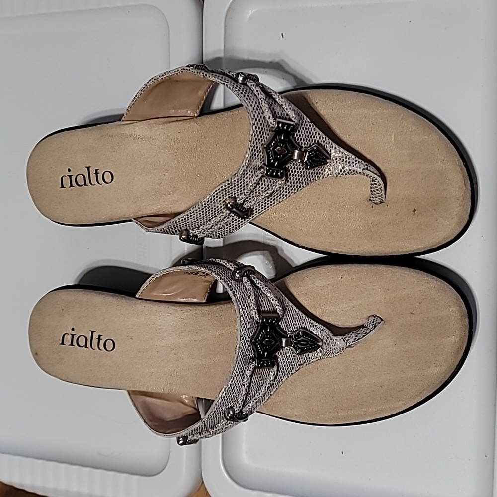 Rialto Kismet Thong Sandals